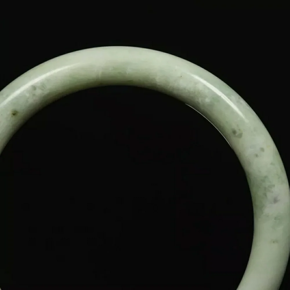 Natural Green Chinese Guizhou Jade Jadeite Quartz Gemstone Bangle Bracelet